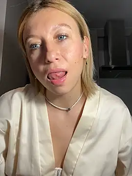 Kittie_Valentine's cam snapshot