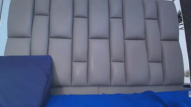 kissme_luna's cam snapshot