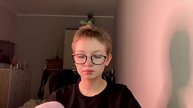 makeyousense's cam snapshot