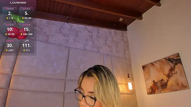 Mily_Vermont's cam snapshot