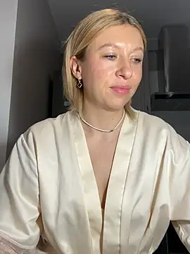 Kittie_Valentine's cam snapshot