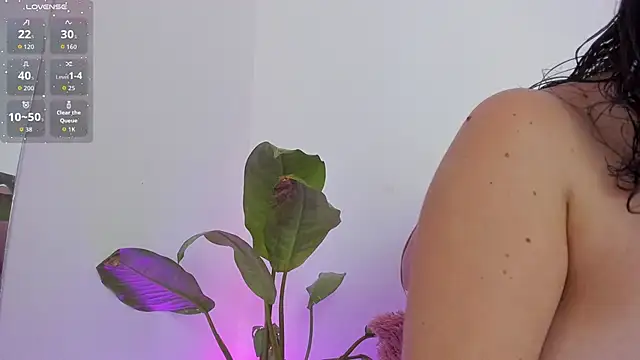 Alisson_Boobs_'s cam snapshot