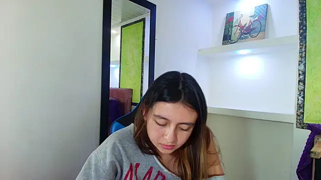 lala_clark's cam snapshot