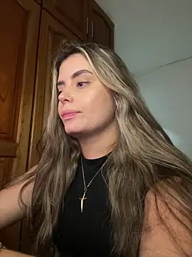 Miss_valeriaa's cam snapshot