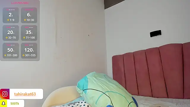Tahira_21_'s cam snapshot