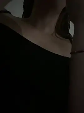 Cloew_Marz's cam snapshot