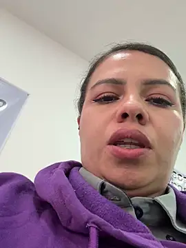 Ariana-07's cam snapshot