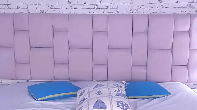 XimenaRougge's cam snapshot