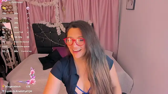 Hanna_MA's cam snapshot