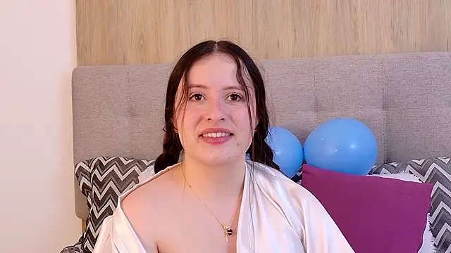 BellaFlecher's cam snapshot