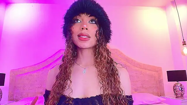 Zahara1's cam snapshot