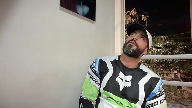 romeolovedark live sex cam