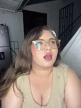 Kitty_Bms_'s cam snapshot