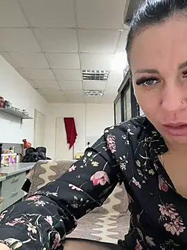 _Mila_Love's cam snapshot