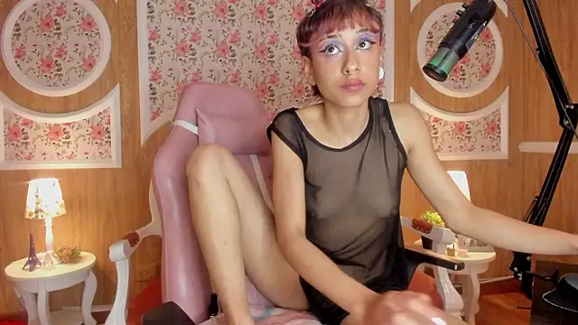 sweetkinkykloe's cam snapshot