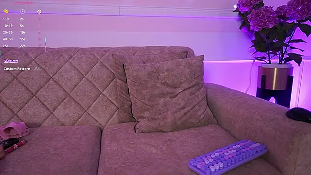 BillieBrownn's cam snapshot