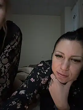 _Mila_Love's cam snapshot