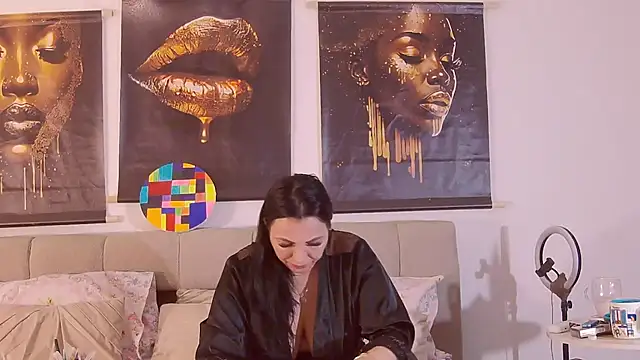 ReiyaRey's cam snapshot