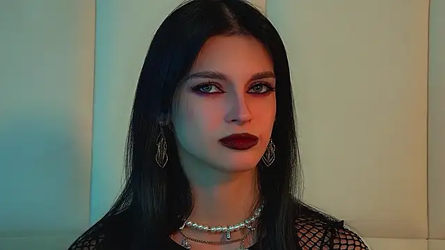 BeverlyMost's cam snapshot