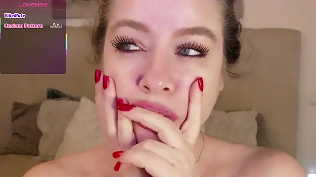 PetersEmily's cam snapshot