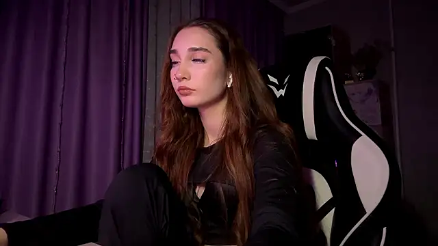 HollyPaw's cam snapshot