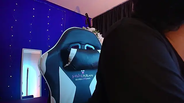 Emmapark_'s cam snapshot