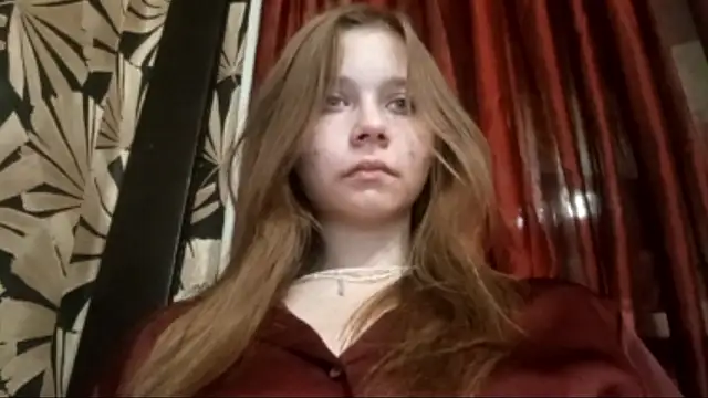 Aura_skyei's cam snapshot