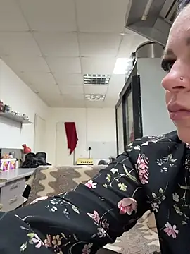 _Mila_Love's cam snapshot