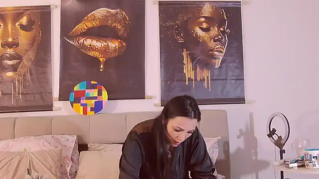 ReiyaRey's cam snapshot