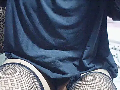 Horny_miya1989's cam snapshot