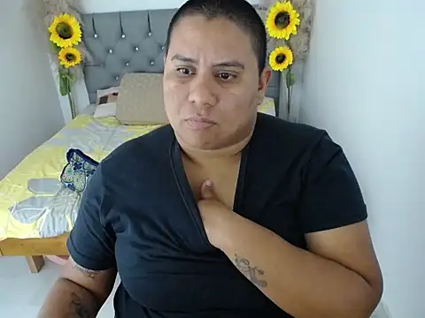 hotlesby_valery's cam snapshot