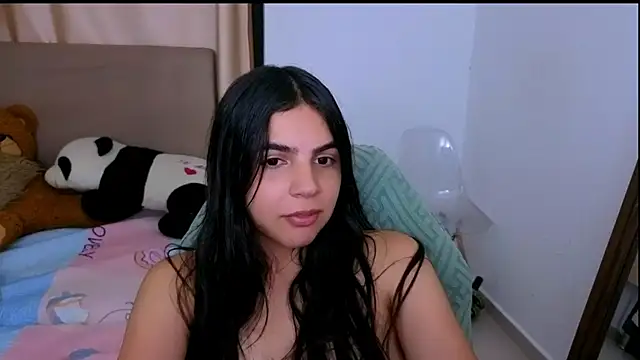 _elenna's cam snapshot