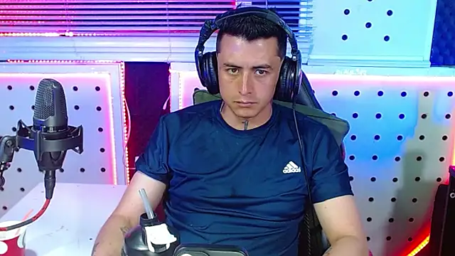 Godofcumxxx's cam snapshot