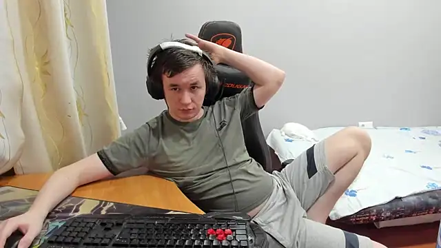 iliaskrislove's cam snapshot