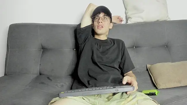 Dio__morningstar's cam snapshot