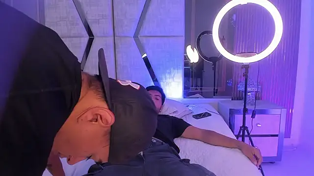 LiamDeep's cam snapshot