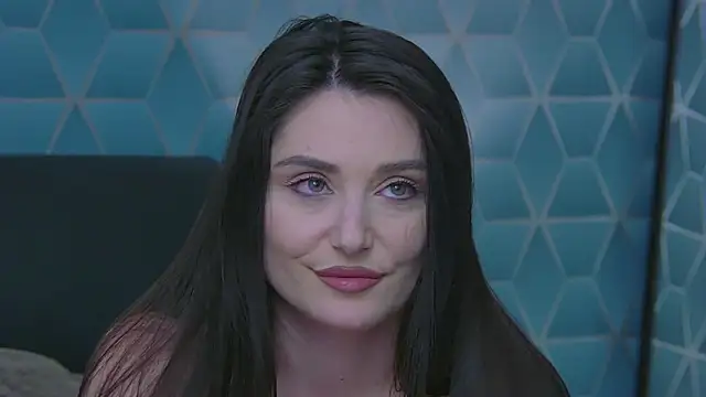 KassieWeins's cam snapshot