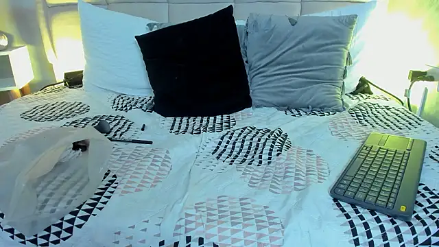 Hecatee_77 live sex cam