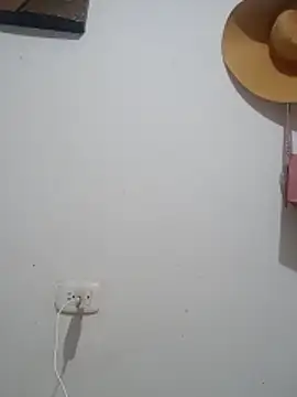 Reidendick99 live sex cam