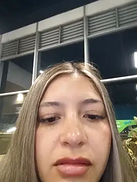 alana_69's cam snapshot