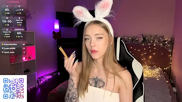 EvaPeace's cam snapshot