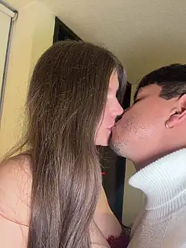 AmelieLaurent_'s cam snapshot