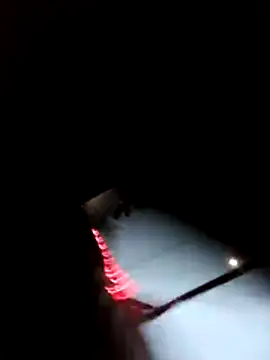 Cumshot40's cam snapshot