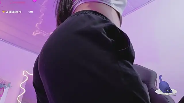 ZURY_TAY's cam snapshot