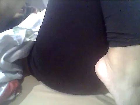 Batgirl7's cam snapshot