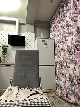 LybovNTV's cam snapshot