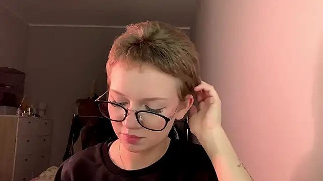 makeyousense's cam snapshot