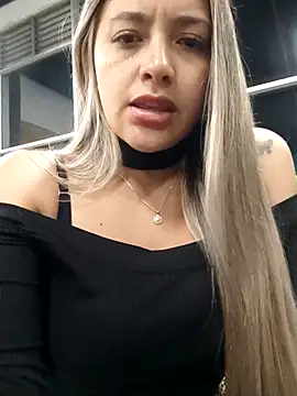 alana_69's cam snapshot