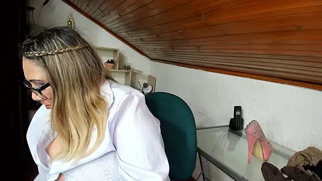 yayita_mature's cam snapshot