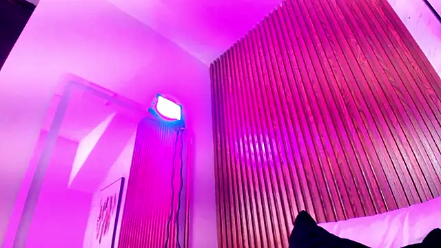 Sofi_Fox_'s cam snapshot